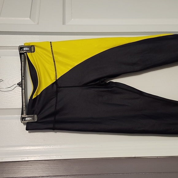 ZYIA Pants - Zyia Compression Leggings Size 12